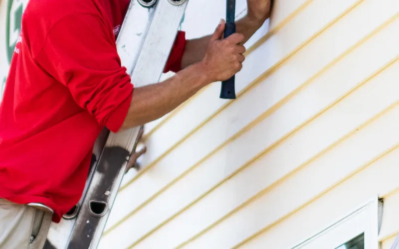 Siding Installation and Repair: Protecting Your Home's Exterior