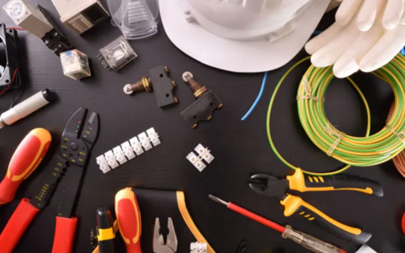 Reliable Electrical Installations with Fixer Bee