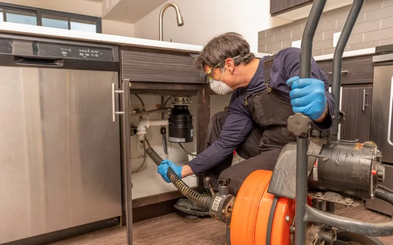 Comprehensive Guide to Drain Cleaning with Fixer Bee